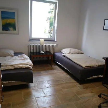 Gastehaus Naher Porsche Fabrik Zimmer/room 24 Nyaraló